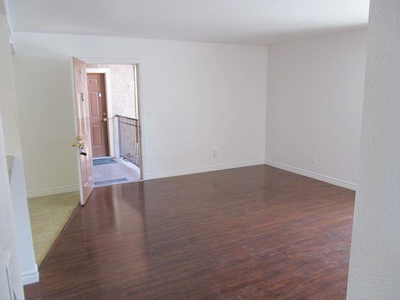 5th image of 5265 Indian River Dr Unit 251