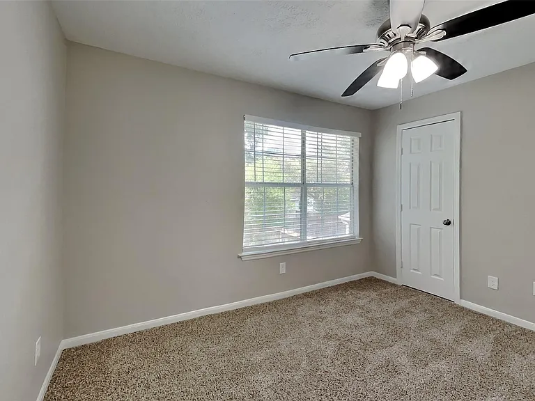 1211 Atlanta Dr — Photo 20