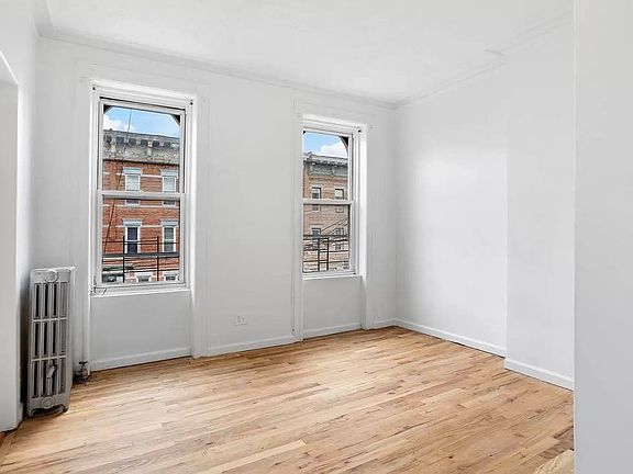 2nd image of 434 Lincoln Ave APT 1