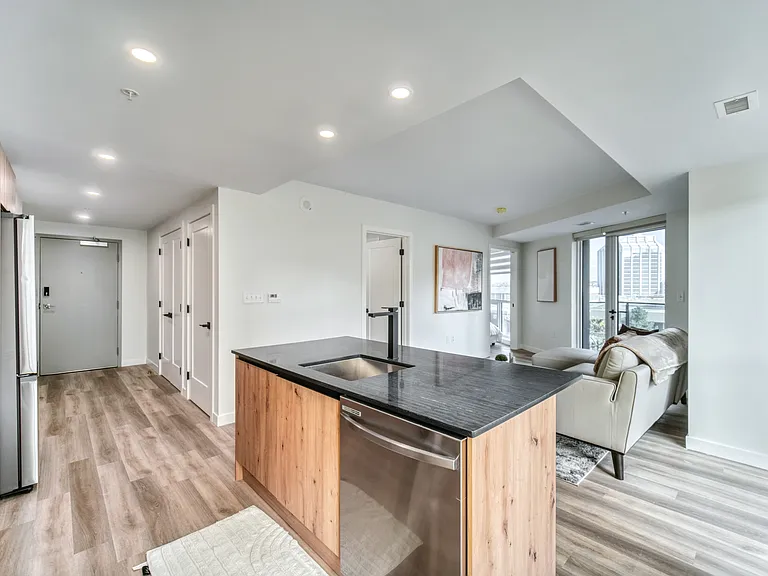 5415 Cogswell St — Photo 20