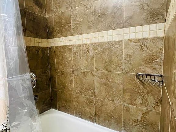 3rd image of 110 Rogers Ave APT 2F