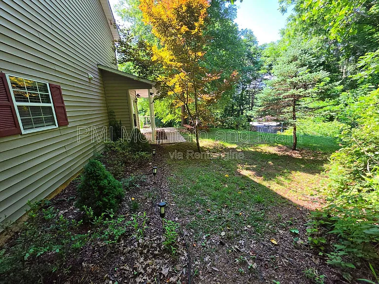 1 Rocking Porch Rd — Photo 4