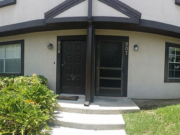2nd image of 907 Bough Ave