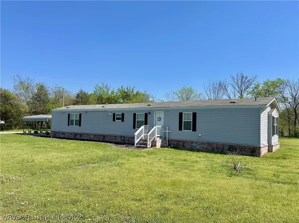 21885 W 1st St, Howe, OK 74940