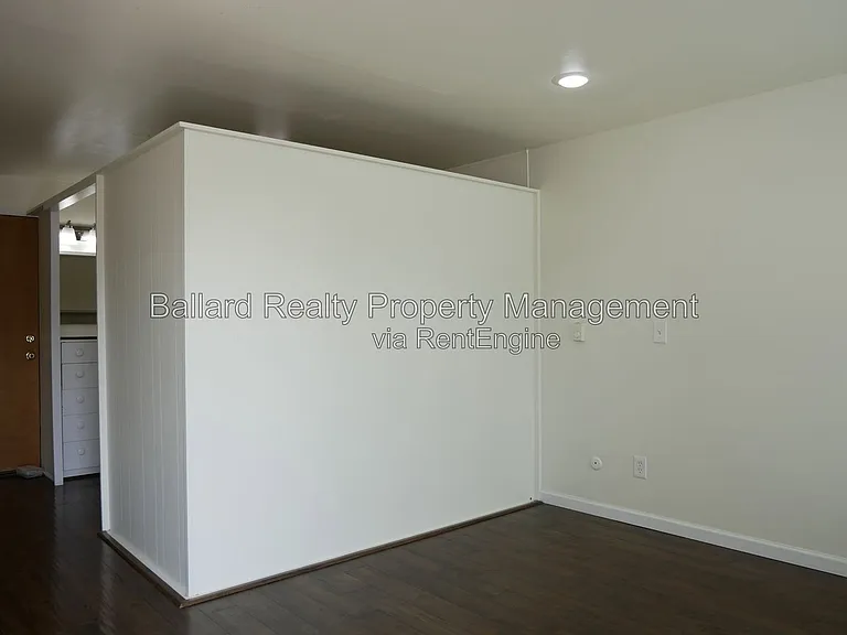 9030 Greenwood Ave N #106 — Photo 10