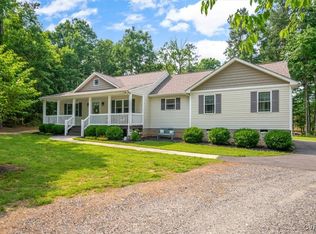 8260 Smacks Run Creek Ln, Amelia Court House, VA 23002