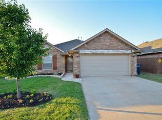 10645 SW 34th Ter, Yukon, OK 73099