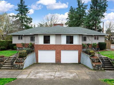 6208 SE Woodstock Blvd, Portland, OR, 97206