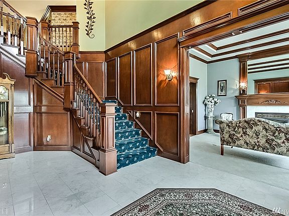 Grand Foyer looking into the front sitting room.
