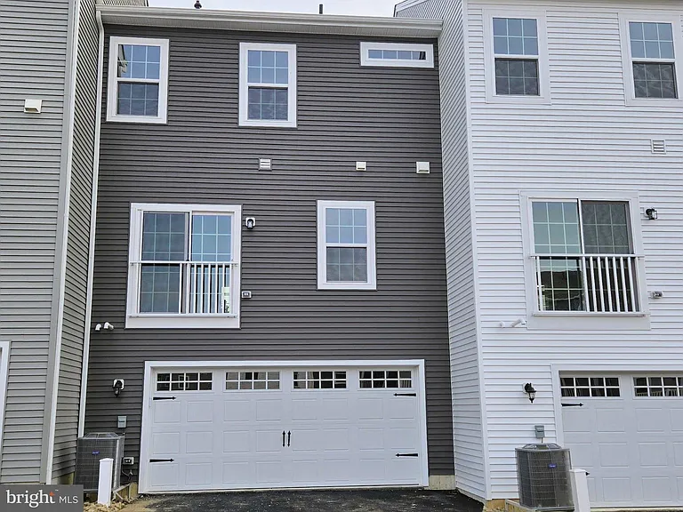 541 Lewes Landing Rd — Photo 3