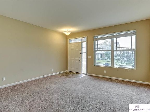 4th image of 10616 S 110th Ave