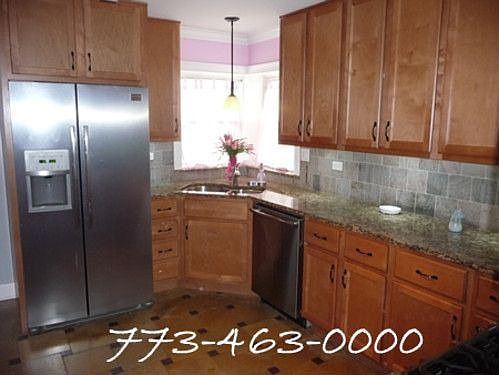 1st image of 5621 W Windsor Ave