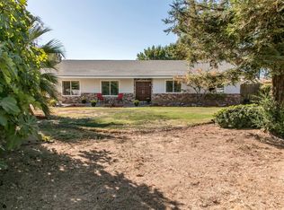 9495 E Bullard Ave, Clovis, CA 93619