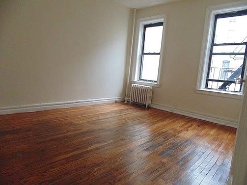 King Set Bedroom