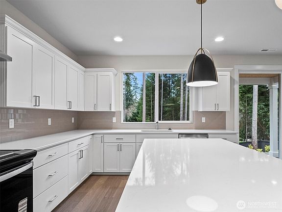 4th image of 12410 40th (Lot 6) Avenue NW