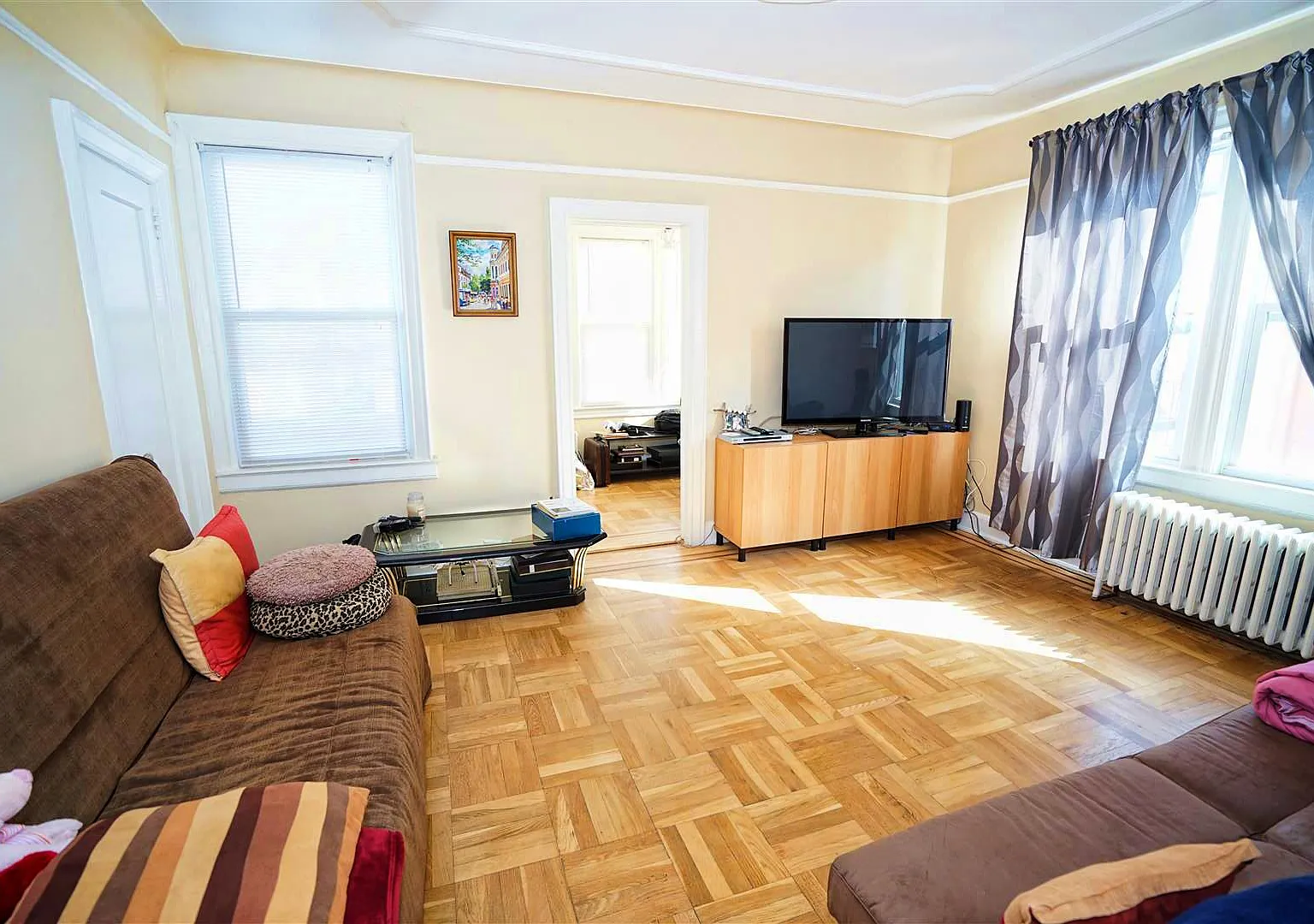 1 bed, 1100 sqft, $2,300 — Photo 3