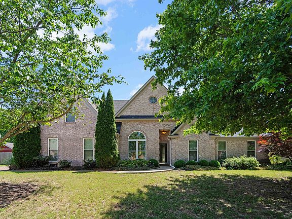 2nd image of 4906 Kings Forest Dr