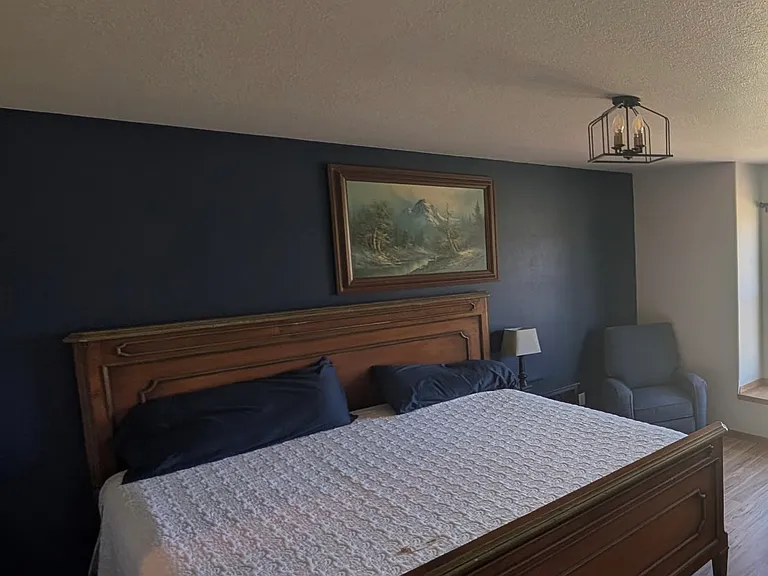 4688 Scott Allen Dr — Photo 32