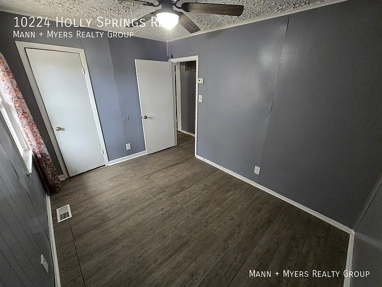 10224 Holly Springs Rd — Photo 23