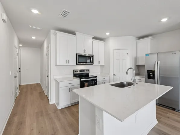 16273 Bird Of Paradise Ave, Clermont, FL 34714