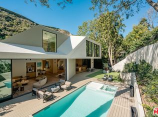 1508 Roscomare Rd, Los Angeles, CA 90077