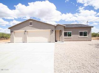 21 Via Inglaterra Ct, Rio Rico, AZ 85648