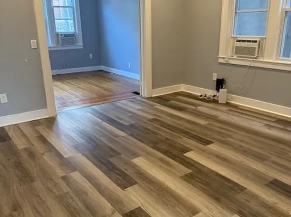 621 Columbia Avenue image 2 of 9