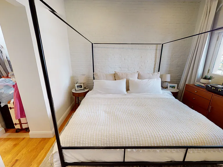 29 Bowdoin St #1B — Photo 13