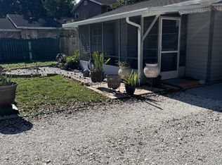 2402 9th St E, Bradenton, FL 34208