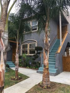10418 S Van Ness Ave, Los Angeles, CA, 90047