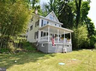 1574 River Rd, Titusville, NJ 08560