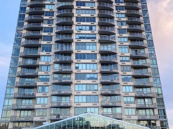 1 Spring St, New Brunswick, NJ 08901