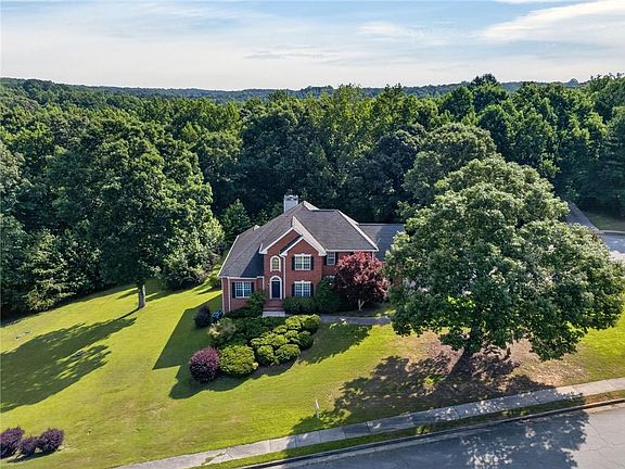 3rd image of 4631 Crooked Creek Ln