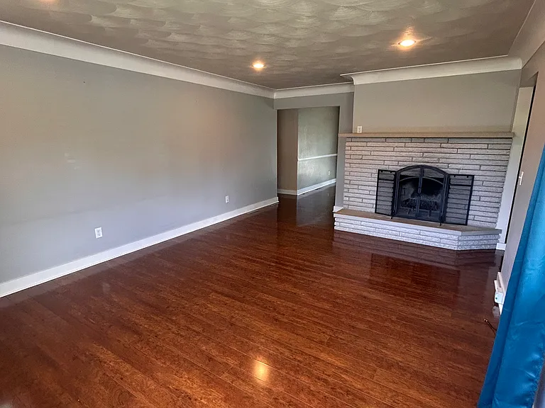 5115 Old Colony Rd — Photo 7