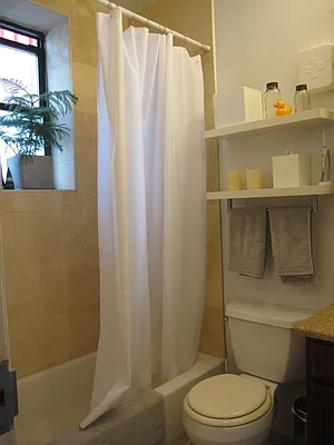 Rented by Mason Real Estate | media 22