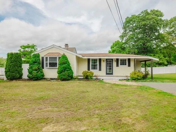 160 Willis Ave, Seekonk, MA 02771
