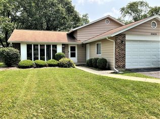 22435 Imperial Dr, Richton Park, IL 60471