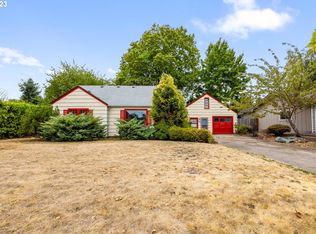 2160 Fairway Loop, Eugene, OR 97401