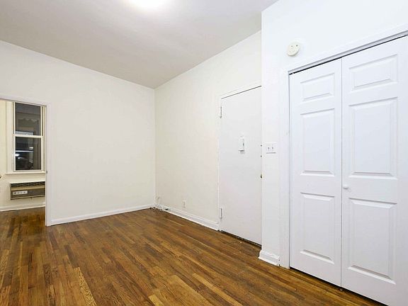 2nd image of 87 Hicks St APT 1C