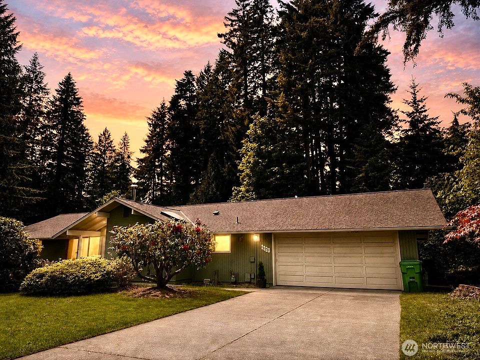 1st image of 2320 Lakemoor Drive SW