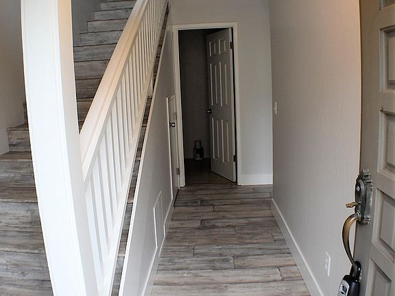 2nd image of 2036 Seascape Blvd