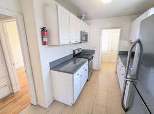 5316 1/2 Monroe St, Los Angeles, CA 90038