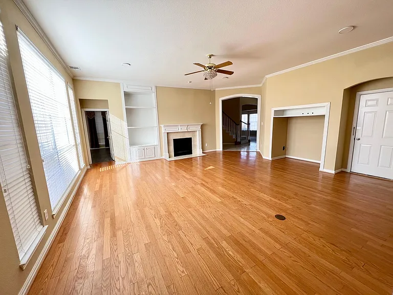 525 Salisbury Dr — Photo 11