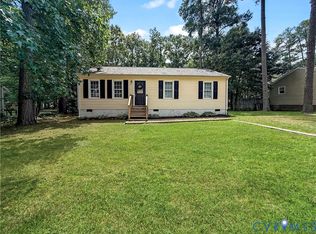 3203 Roland View Ter, Chester, VA 23831