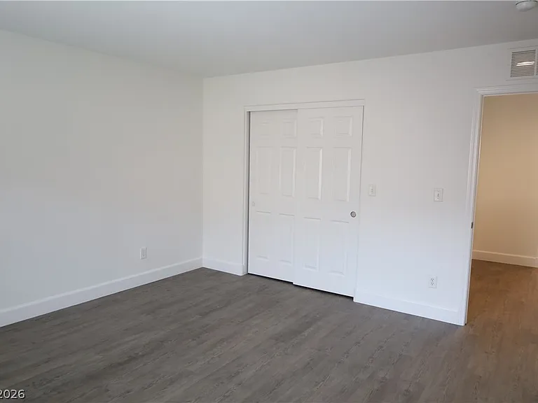 5469 Atrium Woods Ln — Photo 23