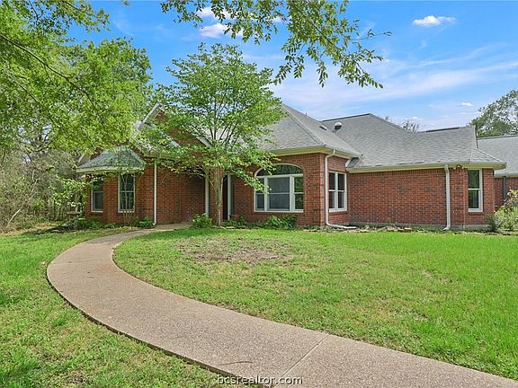 3rd image of 3406 Bright Water Ln