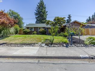 2465 Calgary St, Eugene, OR 97408