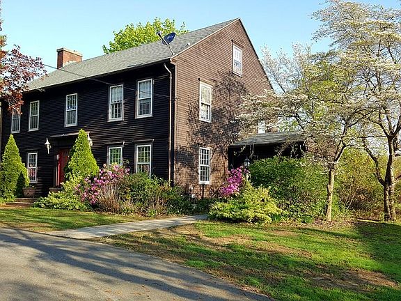 4th image of 716 Cooper St