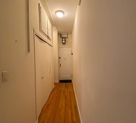 3rd image of 309 W 55th St APT 2
