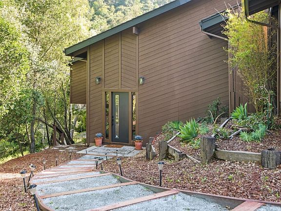 5th image of 101 Ravinia Way